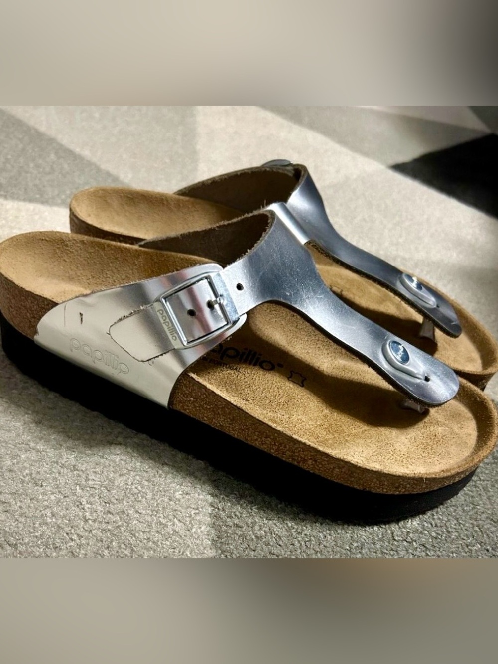 Birkenstock Papillio Gizeh Platform Metallic Silver Leather Thong Sandals 38